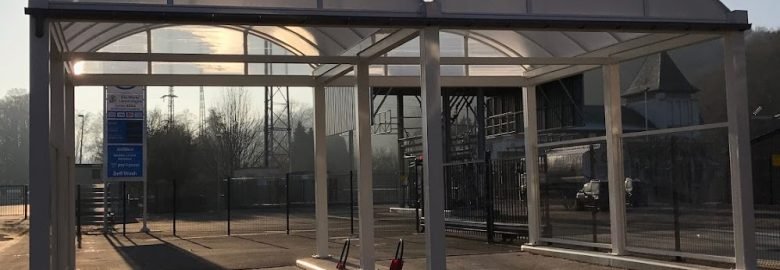 Car wash Esso