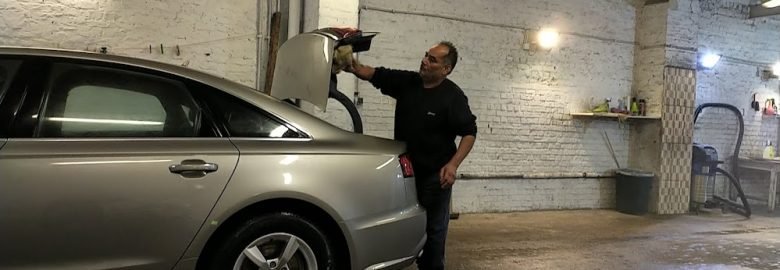 HAND CAR WASH A LA MAIN