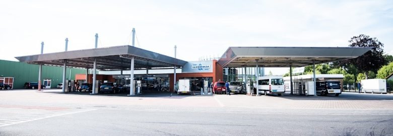 Sanderman Tanken en Wassen