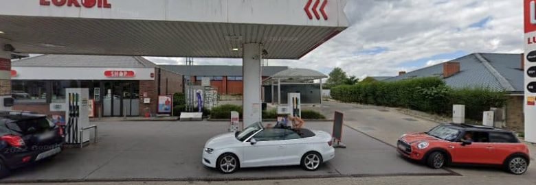 Self car wash